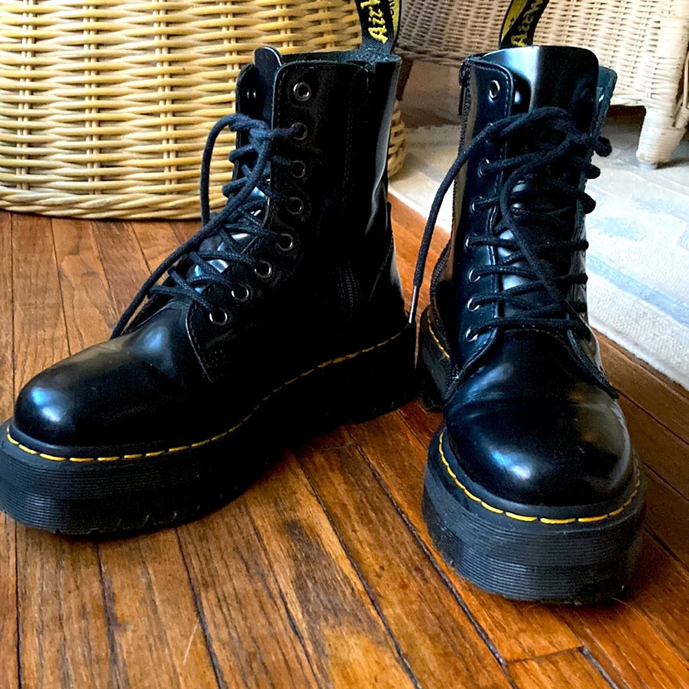 Dr. Martens Jadon Boot- Smooth Leather Platforms